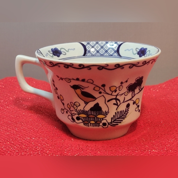 Wedgwood Volendam Tea Cup Only - Picture 2 of 9
